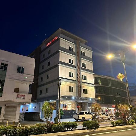 Nova Hotel Мири Экстерьер фото