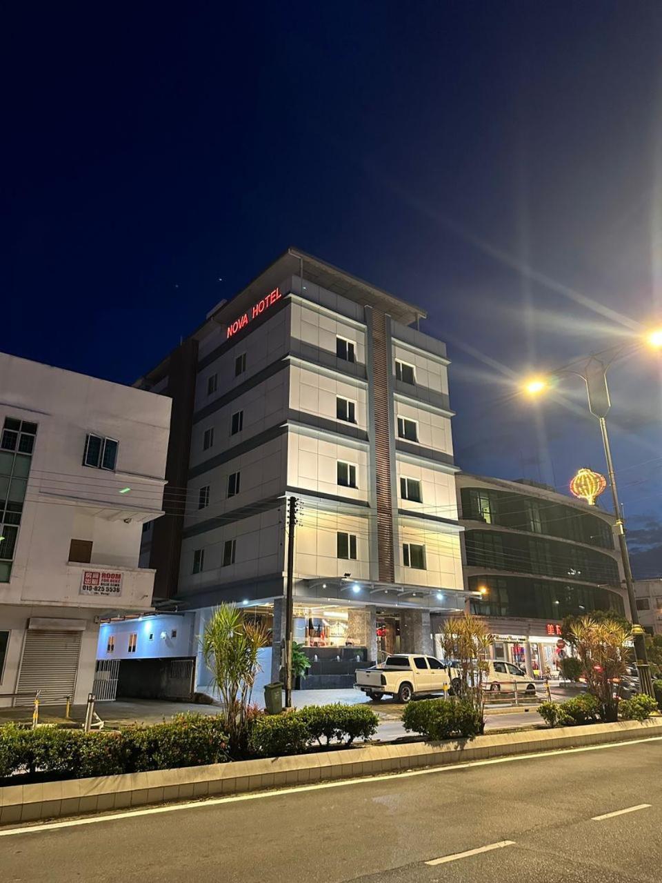 Nova Hotel Мири Экстерьер фото